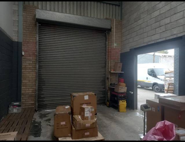 BUSINESS PROPERTY TO RENT IN WALMER